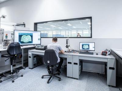 電子連接器制造環境控制：潔凈車間設計與工程優化方案