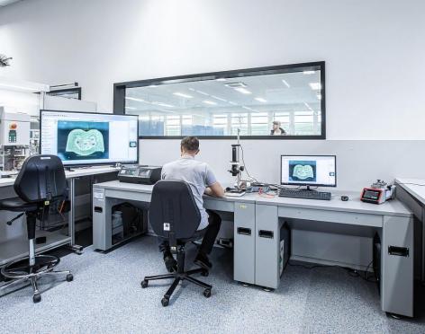 電子連接器制造環境控制：潔凈車間設計與工程優化方案